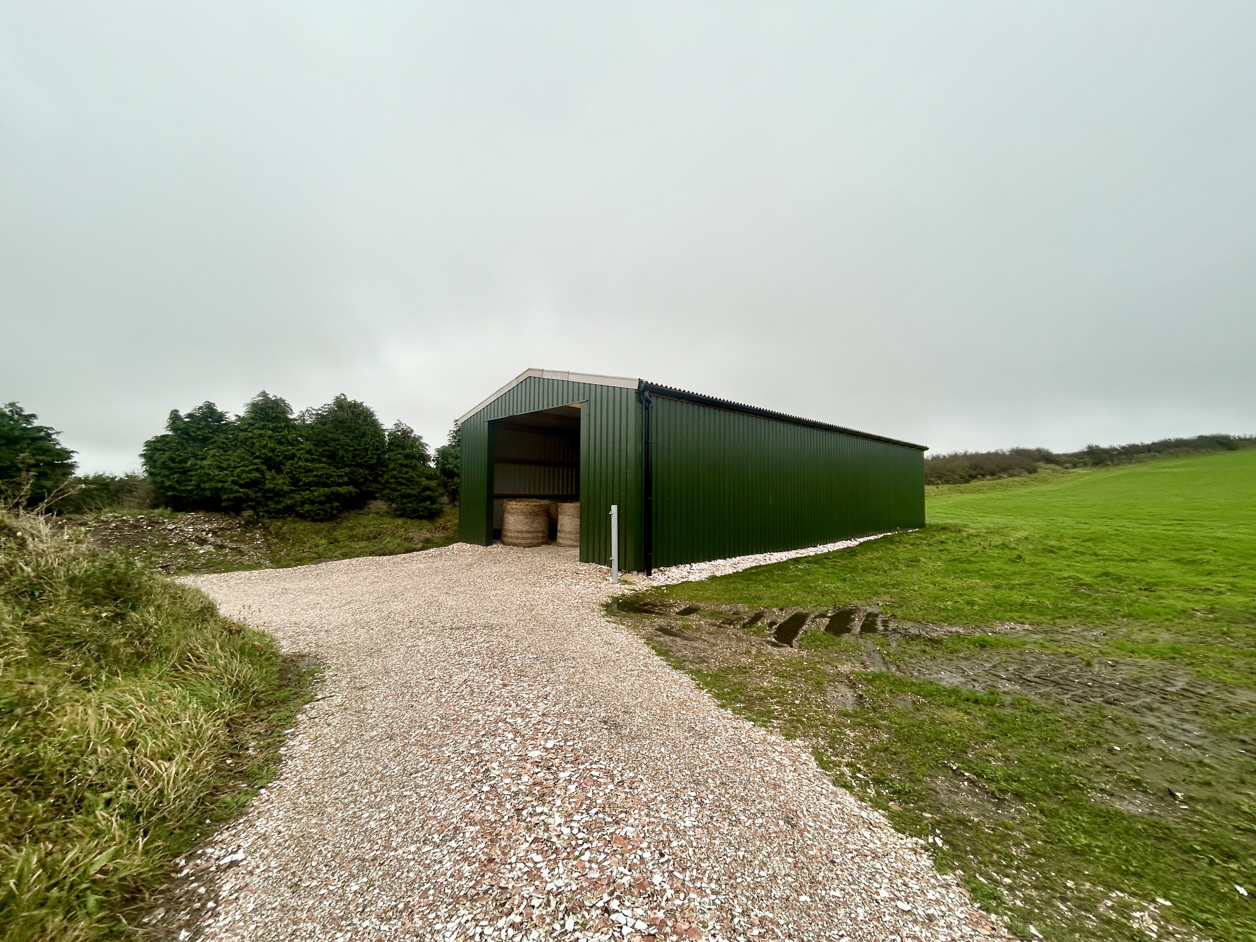 SHEDS TO LET AT TREWINCE BARTON,TREGOLLS, STITHIANS, TRURO TR3 7BX