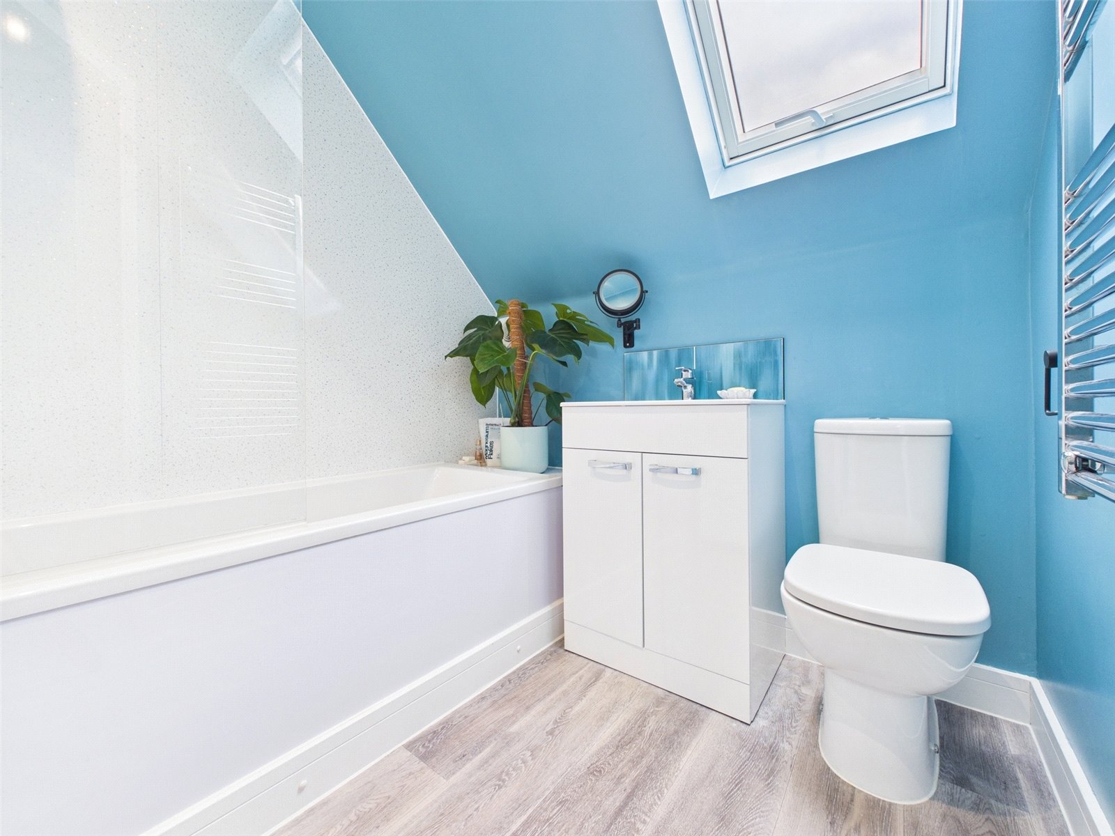 Belle Vue Close, Holsworthy, Devon EX22