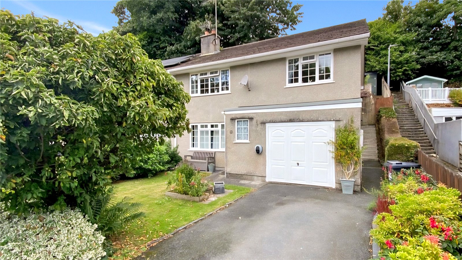 Roydon Close, Launceston, Cornwall PL15
